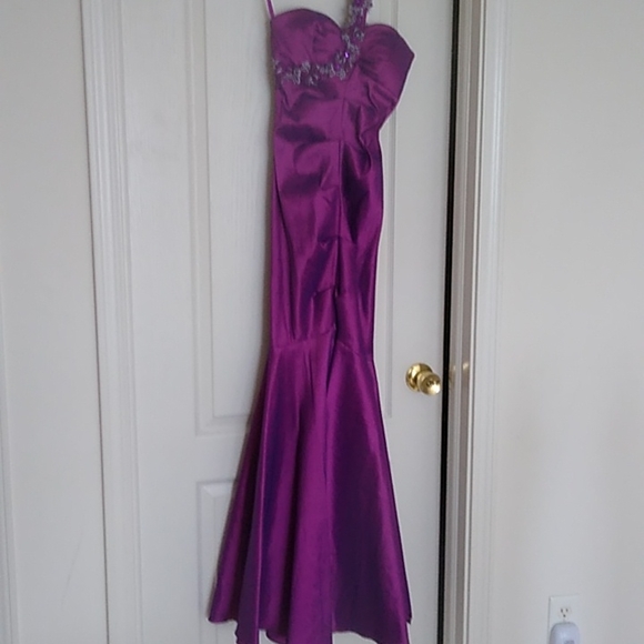 Cache Prom Dress Purple Size 6 - Picture 1 of 6
